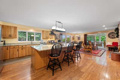 33 Indian Point Road, Hebron, NH