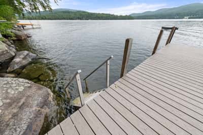 33 Indian Point Road, Hebron, NH