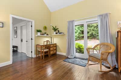 33 Indian Point Road, Hebron, NH