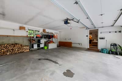 33 Indian Point Road, Hebron, NH