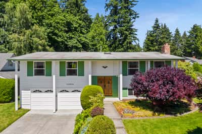 11814 NE 138th St, Kirkland, WA