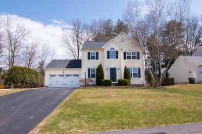830 Salem Dr., Ballston Spa, NY