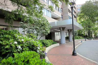 9 Hawthorne Place #4A, Boston, MA