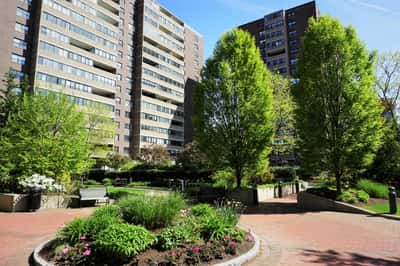 9 Hawthorne Place #4A, Boston, MA