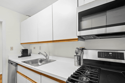 9 Hawthorne Place #15H, Boston, MA