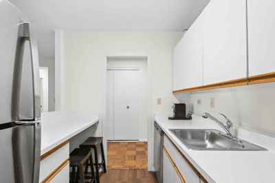 9 Hawthorne Place #15H, Boston, MA