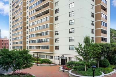 6 Whittier Place #3L, Boston, MA