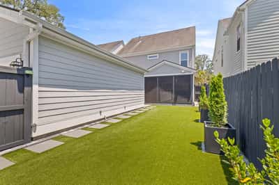 1977 Shadetree Boulevard, Johns Island, SC