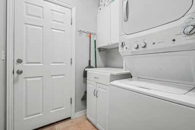 5155 W Quincy Avenue, L104, Denver, CO