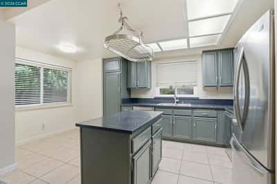 4512 Deer Ridge Way, Antioch, CA