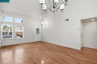 4512 Deer Ridge Way, Antioch, CA