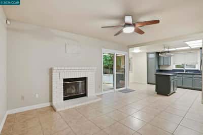 4512 Deer Ridge Way, Antioch, CA