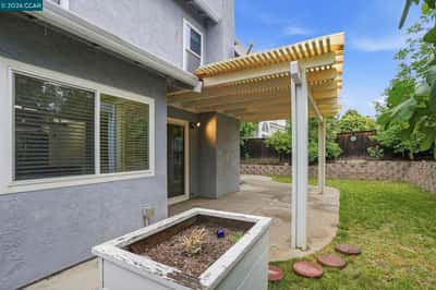 4512 Deer Ridge Way, Antioch, CA