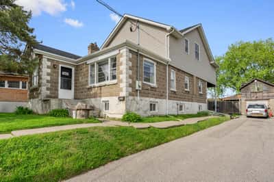 601 Pharmacy Ave., Scarborough, ON