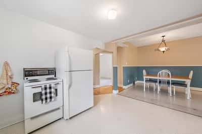 601 Pharmacy Ave., Scarborough, ON