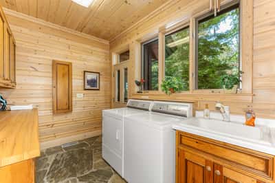 11400 Santo Rd, Arbor Vitae, WI