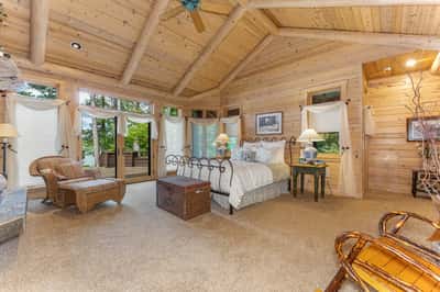 11400 Santo Rd, Arbor Vitae, WI