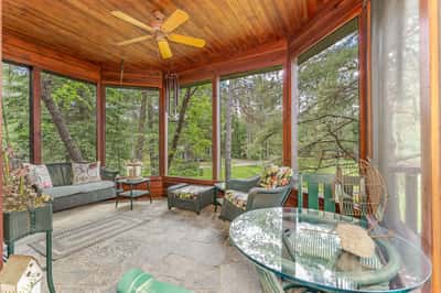 11400 Santo Rd, Arbor Vitae, WI
