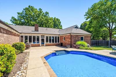 967 Autumn Oaks Circle, Collierville, TN