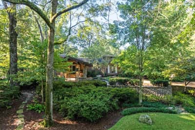 441 N River Oaks Rd, Memphis, TN
