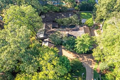 441 N River Oaks Rd, Memphis, TN