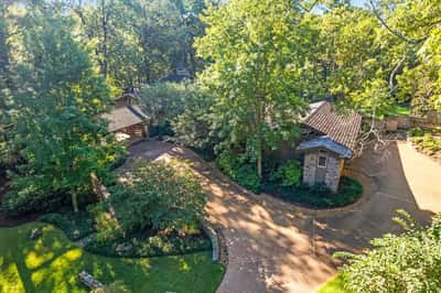 441 N River Oaks Rd, Memphis, TN