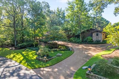 441 N River Oaks Rd, Memphis, TN