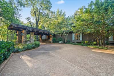 441 N River Oaks Rd, Memphis, TN