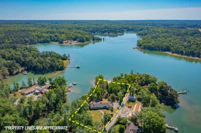 127 Tilden Lane, Weems, VA