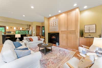 783 King. Carter Drive, Irvington, VA