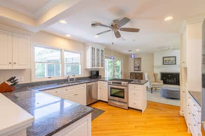 96 Larkspur Lane, Weems, VA
