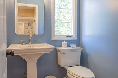 96 Larkspur Lane, Weems, VA