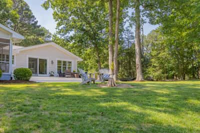 96 Larkspur Lane, Weems, VA