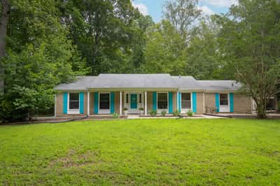 17 Wesley Terrace, Weems, VA