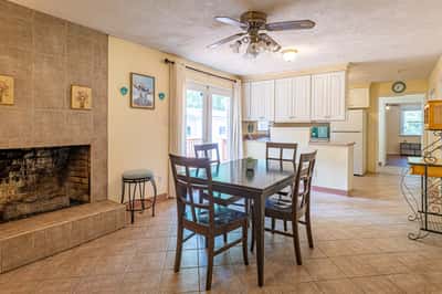 17 Wesley Terrace, Weems, VA