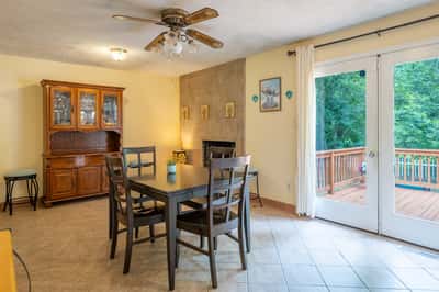 17 Wesley Terrace, Weems, VA