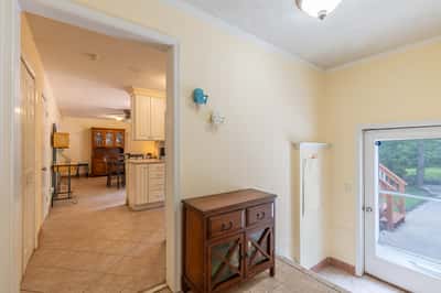17 Wesley Terrace, Weems, VA