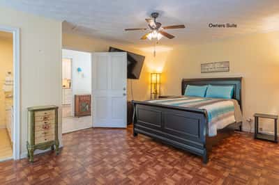 17 Wesley Terrace, Weems, VA