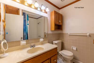 17 Wesley Terrace, Weems, VA