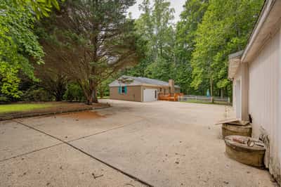 17 Wesley Terrace, Weems, VA