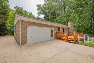 17 Wesley Terrace, Weems, VA