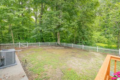 17 Wesley Terrace, Weems, VA