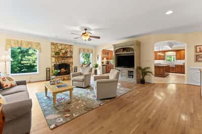 29 Bobwhite Lane, Locust Hill, VA