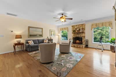 29 Bobwhite Lane, Locust Hill, VA