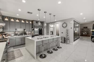 10721 Capesthorne Way, Las Vegas, NV