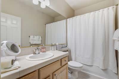 10721 Capesthorne Way, Las Vegas, NV