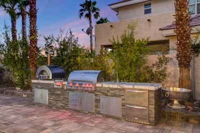 10721 Capesthorne Way, Las Vegas, NV