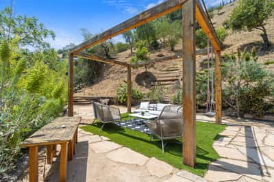 2617 Harlesden Court, Los Angeles, CA