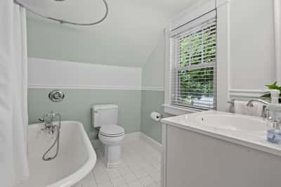 1130 Larchmont Crescent, Norfolk, VA