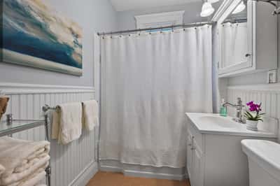 1130 Larchmont Crescent, Norfolk, VA